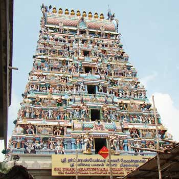 Thirunallar Saturn Temple | South Tourism